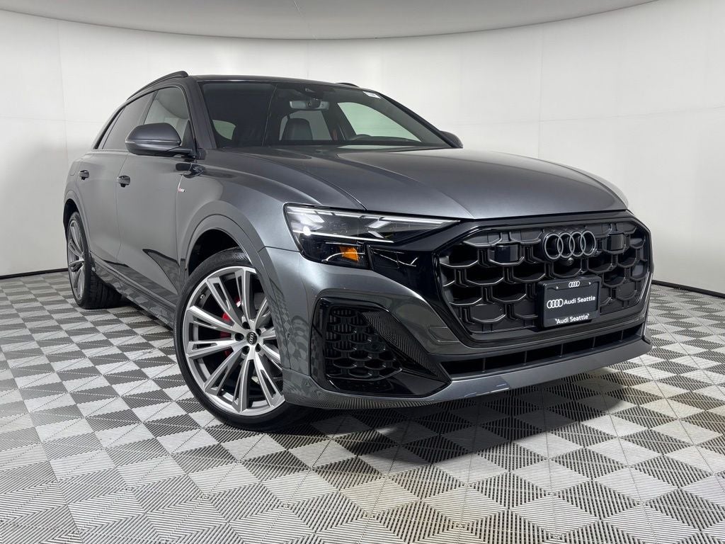 2026 Audi Q8
