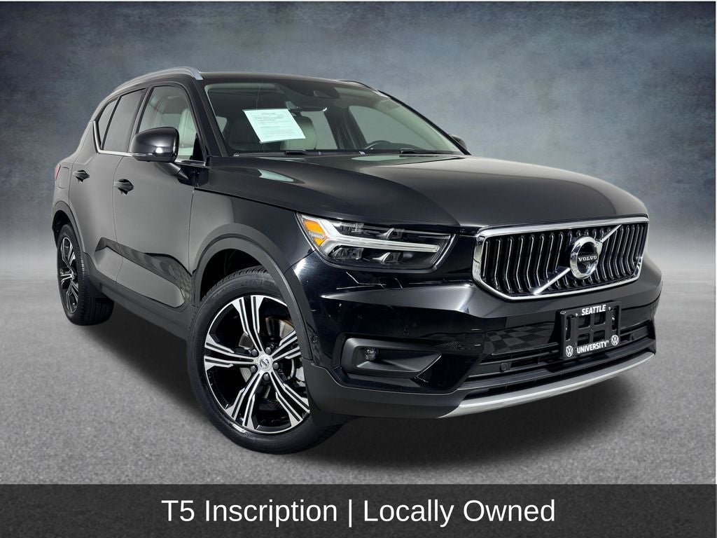 2021 Volvo XC40